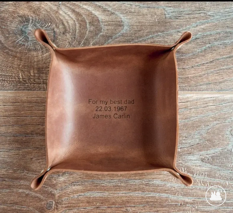 Vide-poche personnalisé en cuir pour rangement de petits objets sur bureau